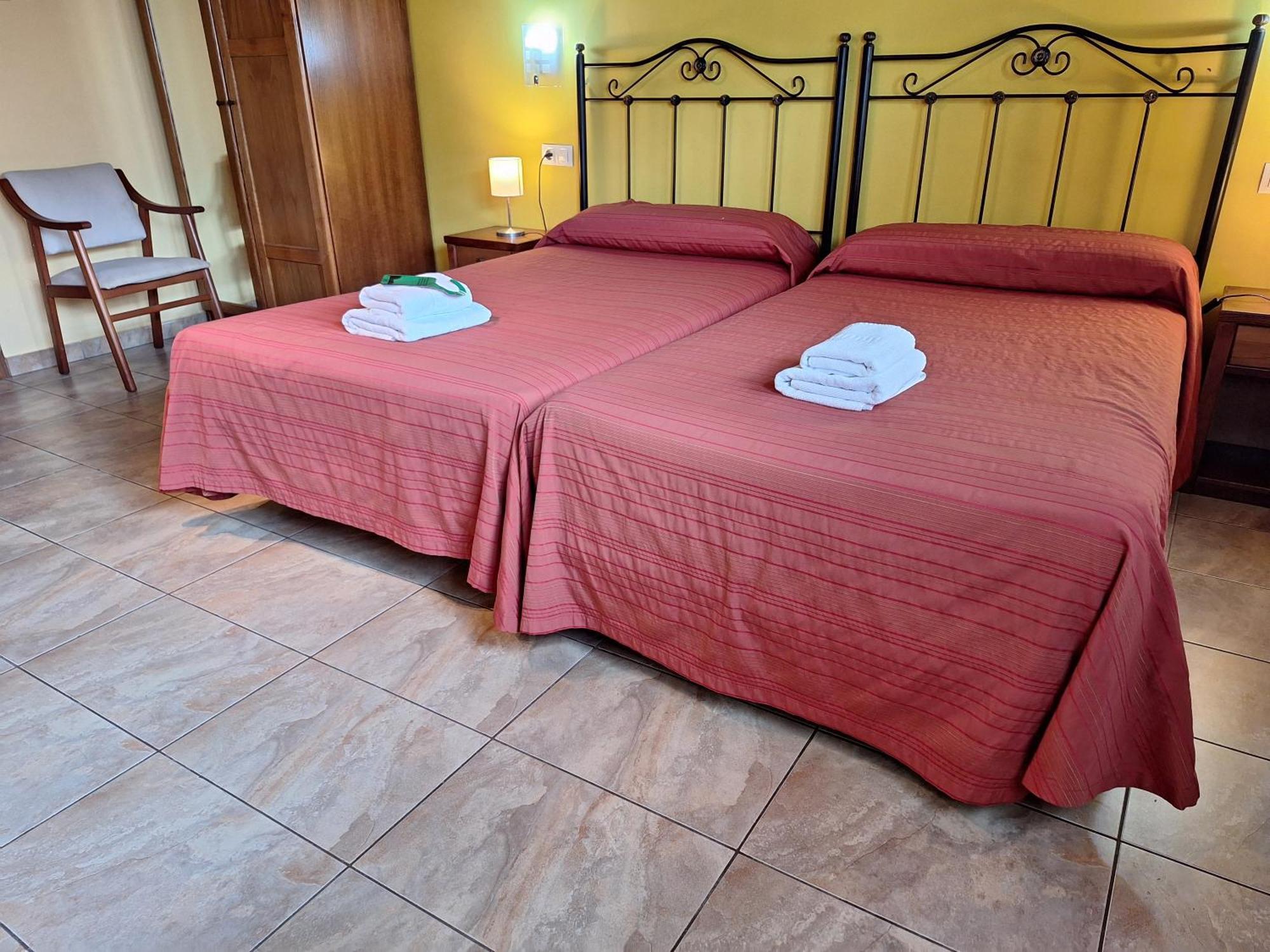 Hostal Europa Сан-Роке-дель-Асебаль Экстерьер фото